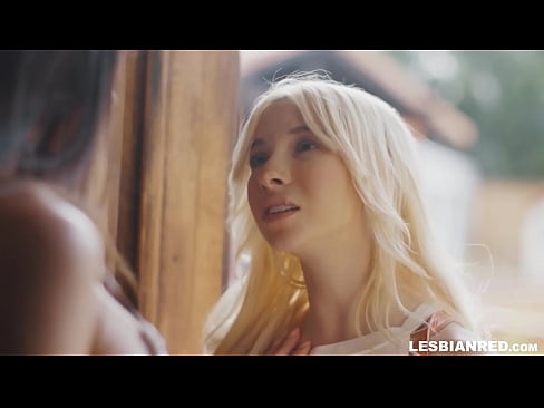 ❤️ Meisie kom 'n paar maande later by die huis en eet uiteindelik haar stiefma se poes ❤ Seksvideo op af.mrpornogratis.ru